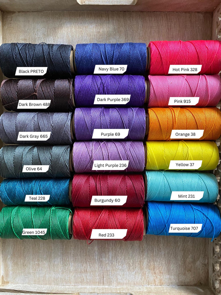 Macrame bracelets colors by Gifts and Knots