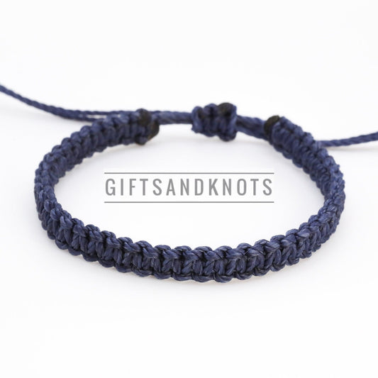 Wholesale Blue Macrame Bracelets: Stylish and Adjustable